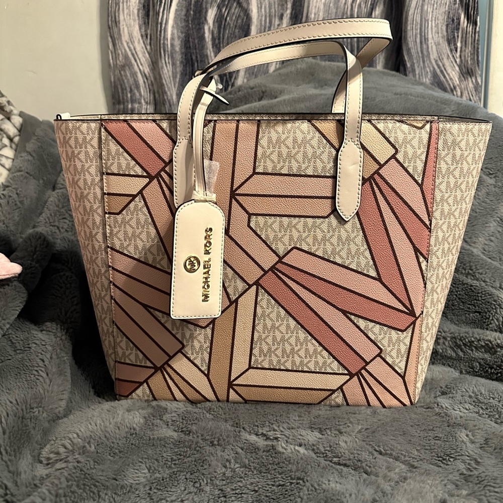 Michael Kors purse